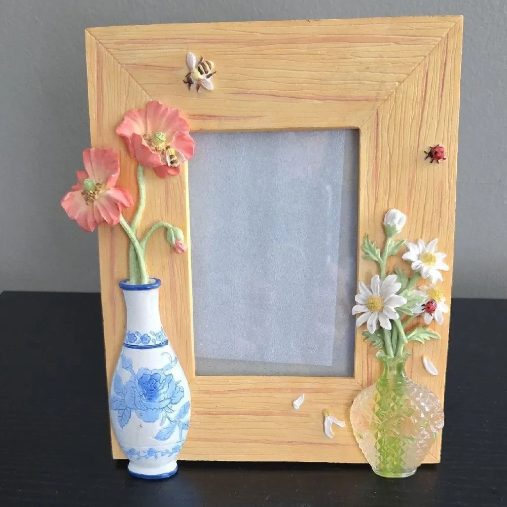 Floral Accent Picture Frame